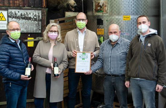 Jakobis Nachbar August: Weingut Jäger Jakobis Nachbar August: Weingut Jäger