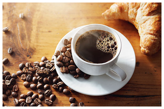 Kaffee und Backwaren Bei uns können Sie unter anderem Kaffee und leckere Backwaren genießen.